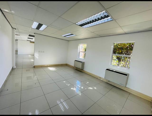 434M² OFFICE TO LET IN FOURWAYS